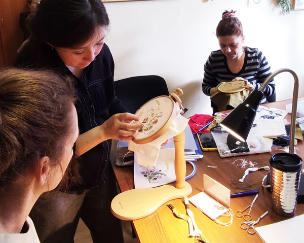 курсы по ручной художественной вышивке для начинающих в СПб